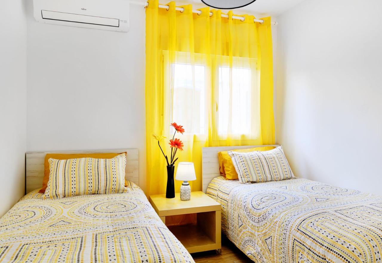 Family Bungalow La Zenia Beach Dehesa de Campoamor  Exterior photo